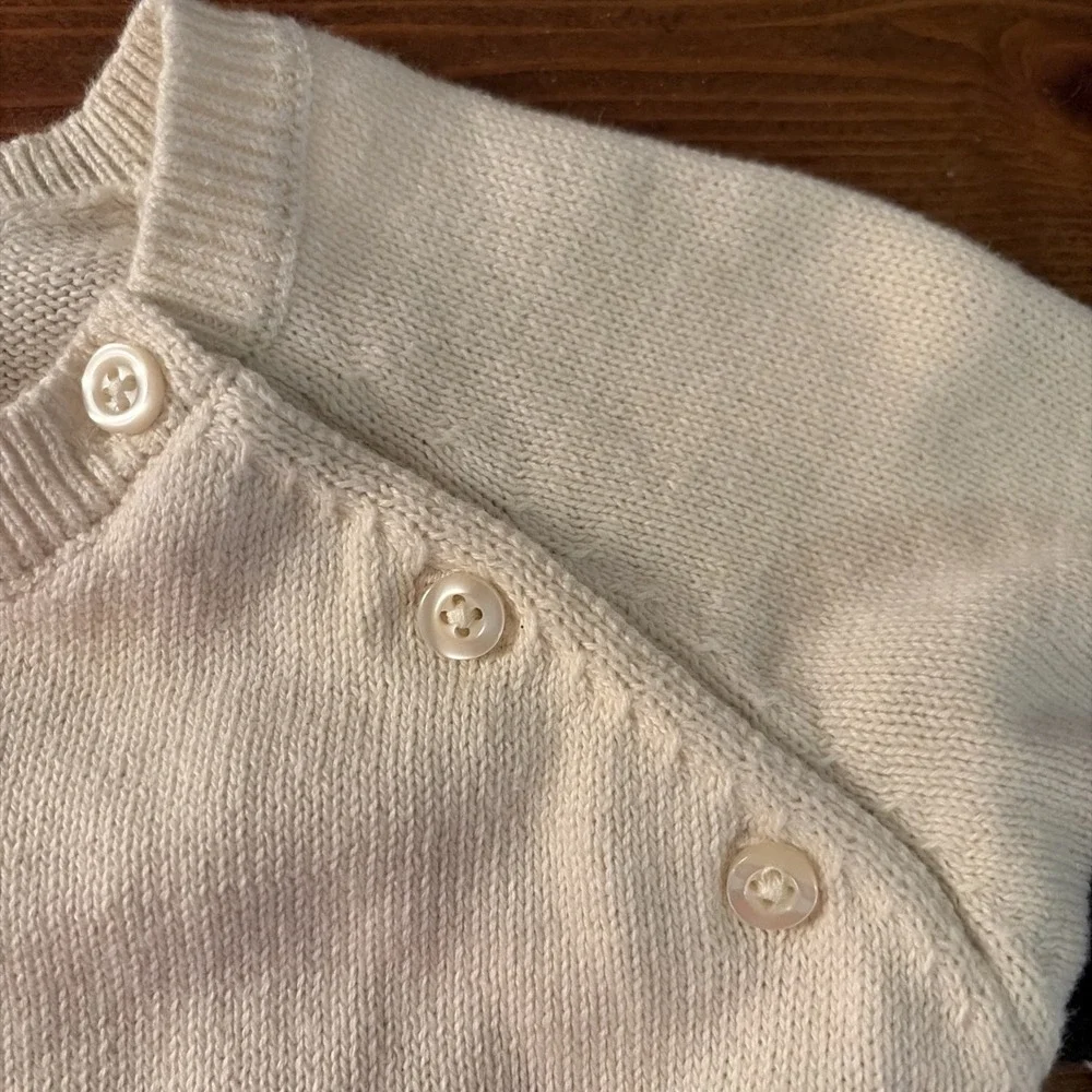 BABY GAP BEIGE BEAR‎ POCKET SWEATER SIZE 6-12 Months